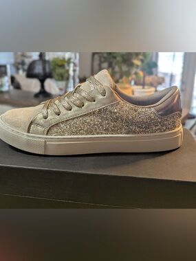 Women's Glitter Casual Sneakers in Gold
